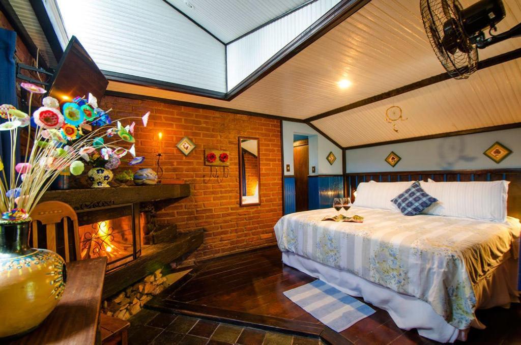 Pousada Terra Da Luz Visconde de Mauá Habitación foto
